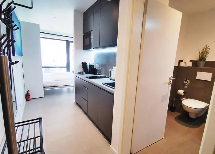 Apartament Hh 02 By Rockchair - Superhost Status - Modernes Mit Sonnigem Balkon & Premium Boxspringbetten In Winterhude - Geheimtipp *
