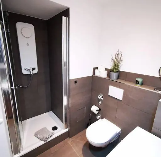 Apartament Hh 02 By Rockchair - Superhost Status - Modernes Mit Sonnigem Balkon & Premium Boxspringbetten In Winterhude - Geheimtipp *