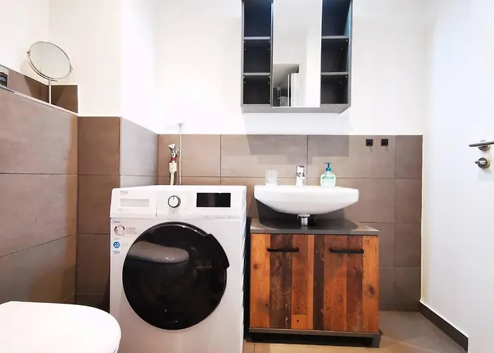 Apartament Hh 02 By Rockchair - Superhost Status - Modernes Mit Sonnigem Balkon & Premium Boxspringbetten In Winterhude - Geheimtipp *