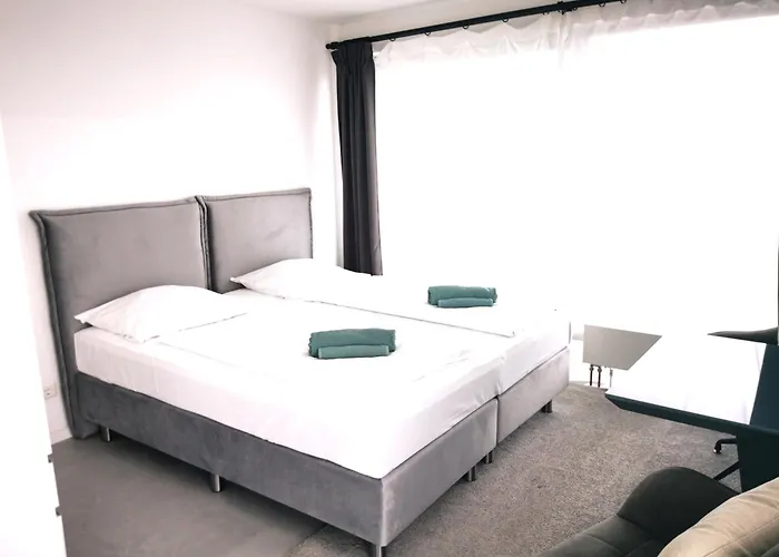Apartament Hh 02 By Rockchair - Superhost Status - Modernes Mit Sonnigem Balkon & Premium Boxspringbetten In Winterhude - Geheimtipp Hamburg